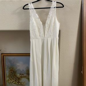 Cream/white dress size XL